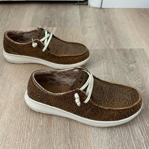 Ariat Shoes | Ariat Women’s HILO Brown Floral Embossed Shoe